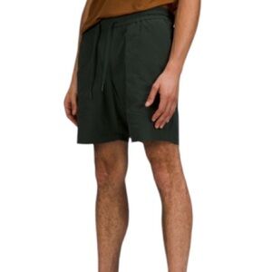 ❤️Lululemon Bowline Short 8" *Stretch Ripstop
